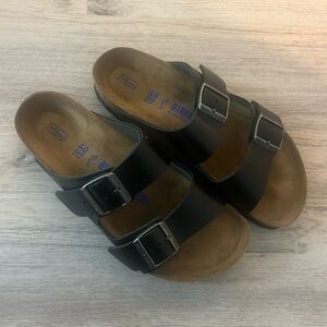 BLACK BIRKENSTOCK SANDALS